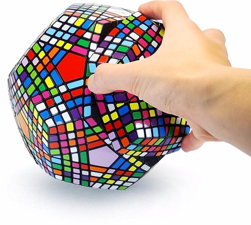 Comprá Petaminx Black Body